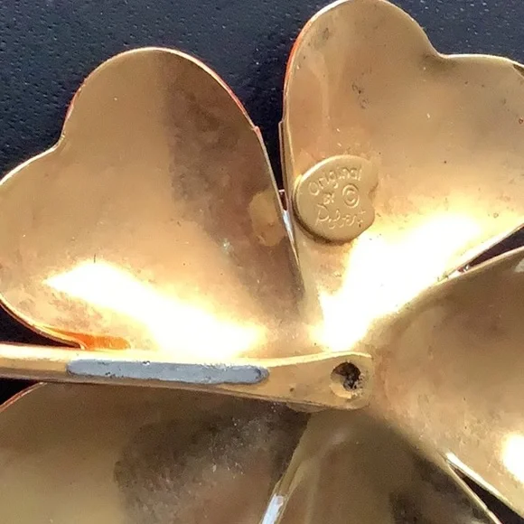 Vintage Enamel Flower Pin 1960s Joseph Magnin - Picture 3 of 4